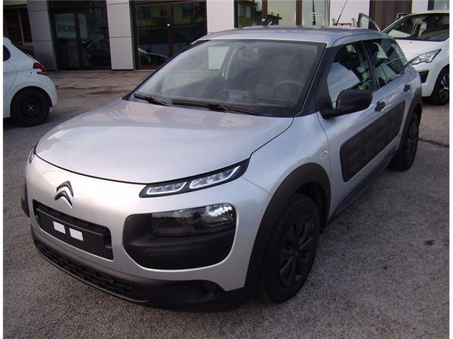 Left hand drive CITROEN C4 CACTUS BlueHDi 100 LIVE